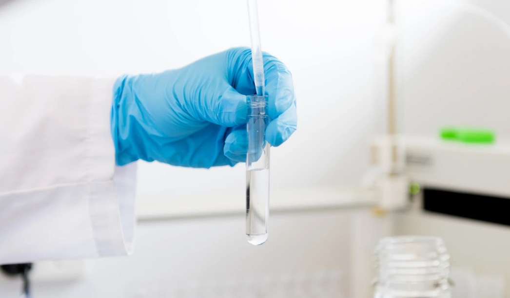 Lab test in Whakatane by Scott Mitchell